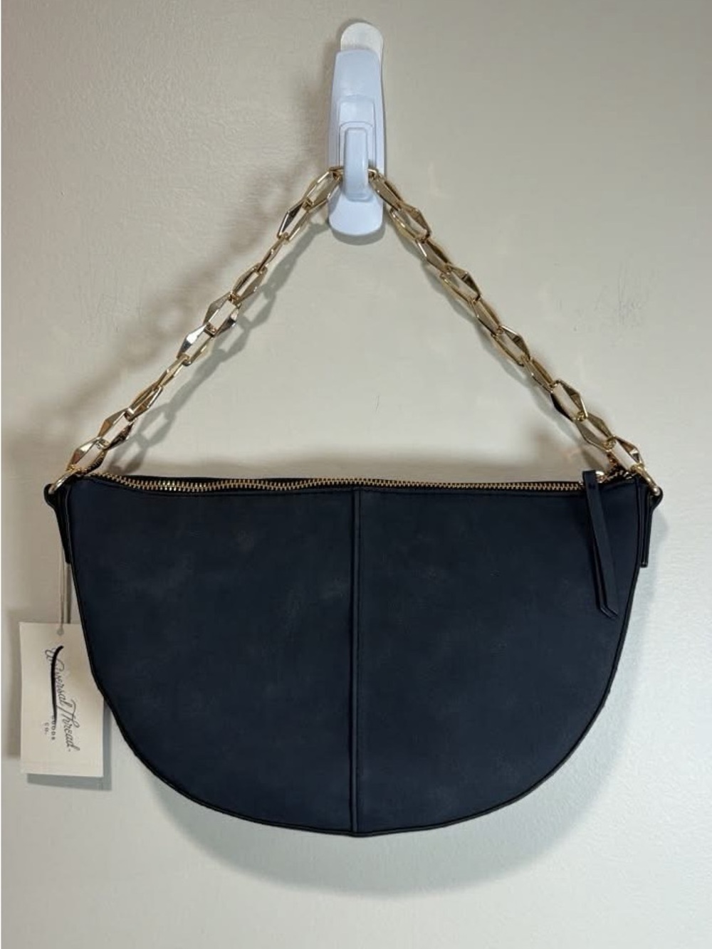 Universal Thread Black Half-Moon Shoulder Bag with Gold Chain
